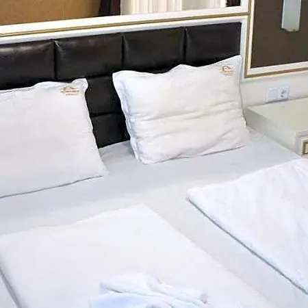 Golden Rainbow Vip Szálloda